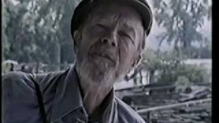 Pete Seeger sings Pastures of Plenty written by Guthrie in 1942 [upl. by Anelagna]